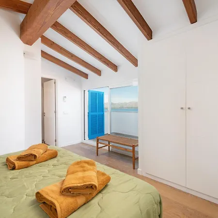 S'embat Sea Views Holiday home